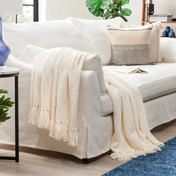 Contemporary Textured Knit Throw Blanket | 50"x60" | NWT | Super Soft Cream - Picture 5 of 5